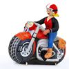 Sarah op motor